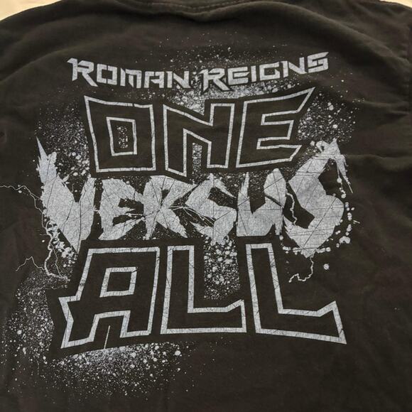 Y2k black and grey WWE Roman Reigns tee - Picture 7 of 7